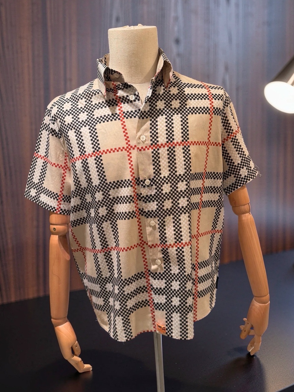 Burberry VTG Sz M Classic Beige Checked Short-Sleeve Button-Up Shirt (0921)